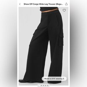 Alo show-off wide leg cargo pants